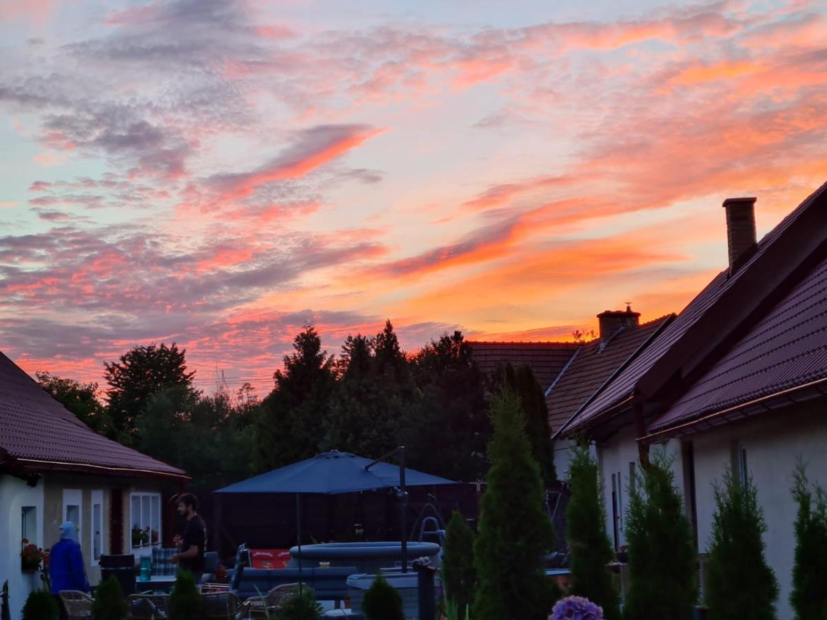 Bl Beskydy Lodge Prostřední Bečva Bagian luar foto